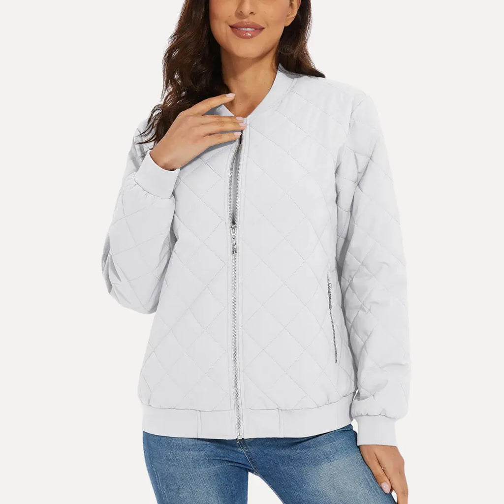 Dominika – Pikowana bomberka na zimę