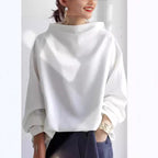 Kasia – Sweter z wysokim kołnierzem