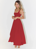 Katarzyna – Elegancka sukienka w intensywnym odcieniu czerwieni na różne okazje