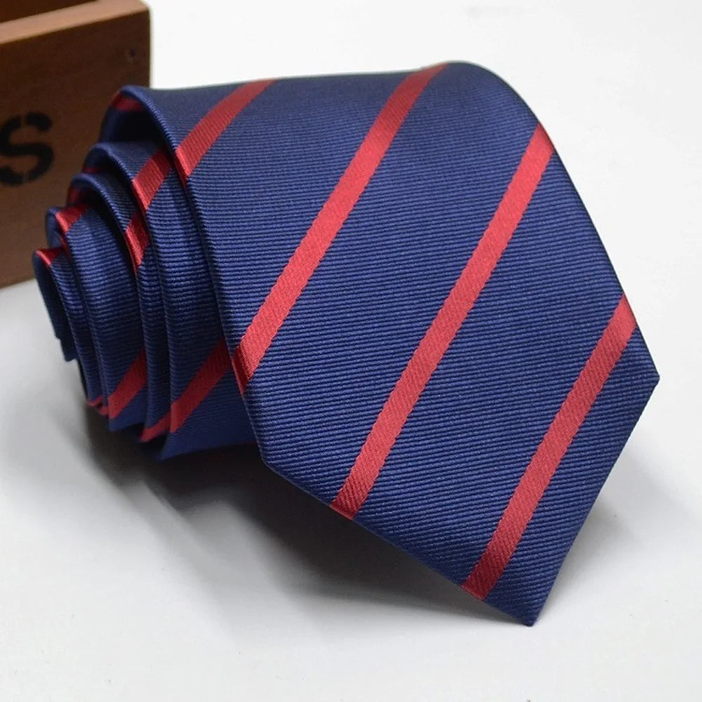 Marek – Elegancki krawat w paski