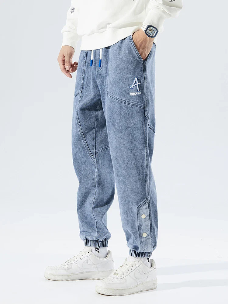 Rafał – Jogger z denimu, stylowy i wygodny