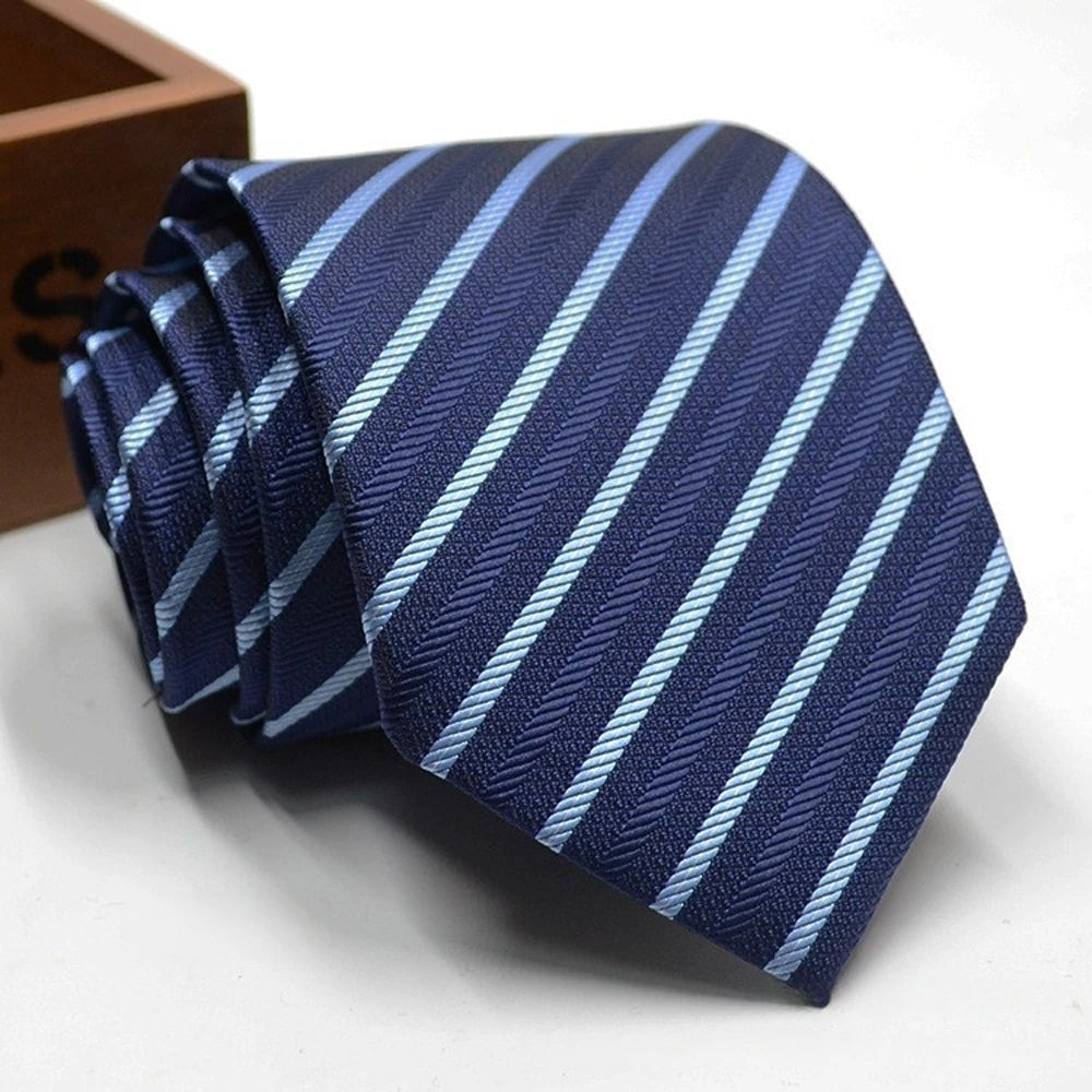 Marek – Elegancki krawat w paski