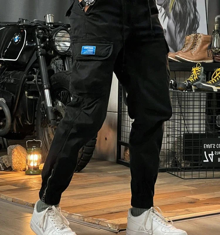 Krzysztof – Spodnie cargo na co dzien