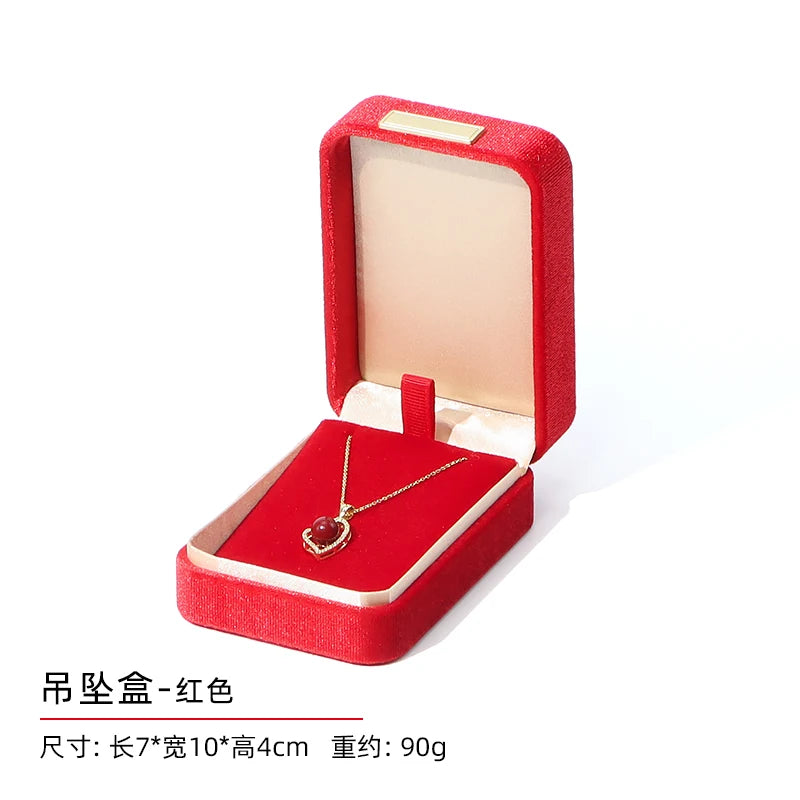 Natalia – Szkatułka na biżuterię w stylu glamour