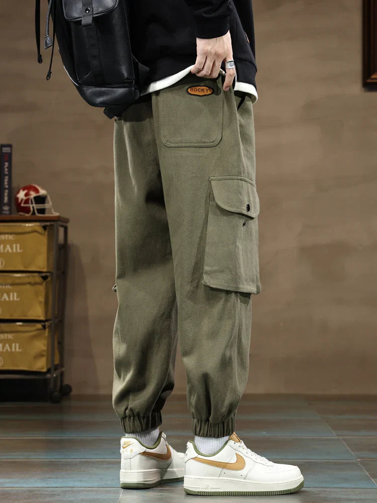 Kamil – Męskie spodnie dresowe cargo