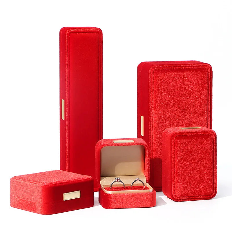 Natalia – Szkatułka na biżuterię w stylu glamour