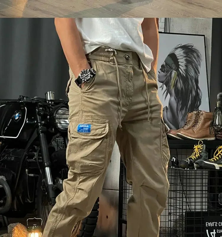 Krzysztof – Spodnie cargo na co dzien