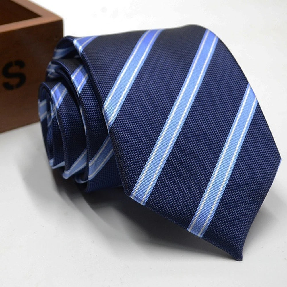 Marek – Elegancki krawat w paski