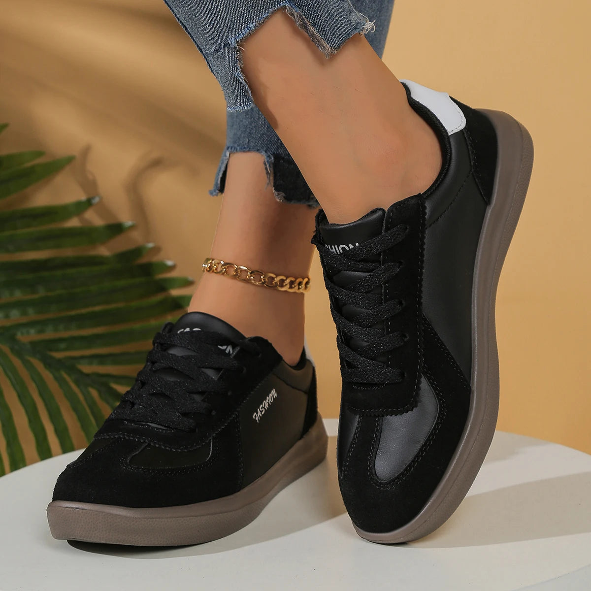 Ania – Klasyczne buty miejskie na co dzień