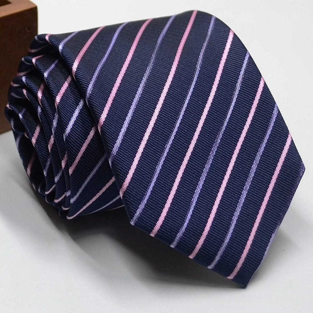 Marek – Elegancki krawat w paski