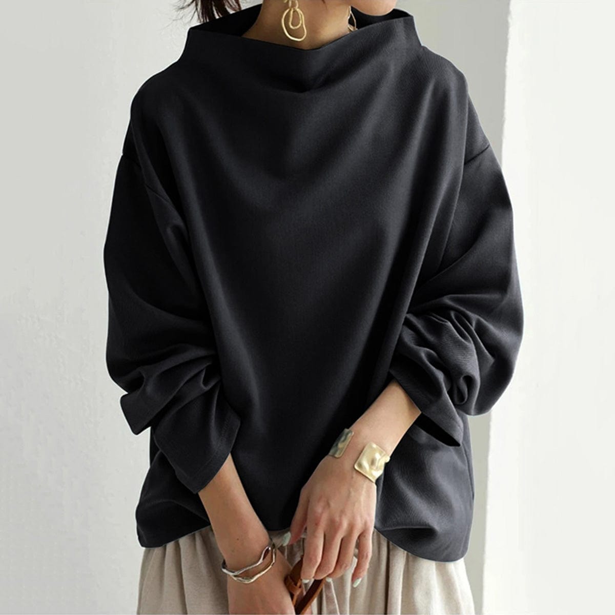 Kasia – Sweter z wysokim kołnierzem