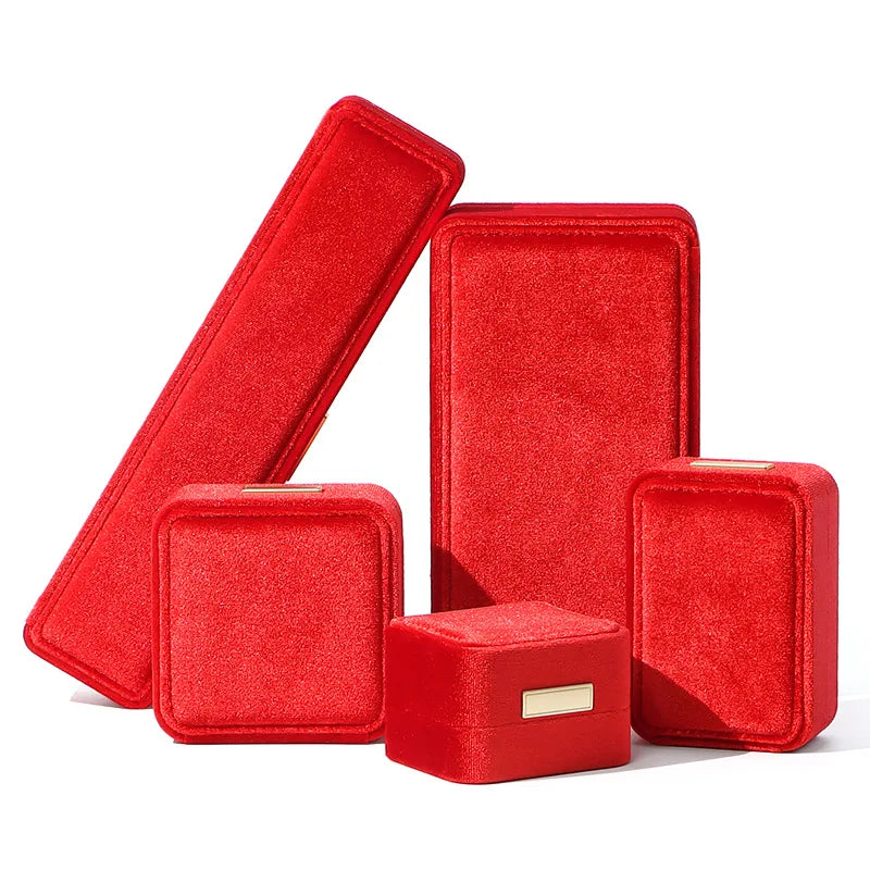 Natalia – Szkatułka na biżuterię w stylu glamour