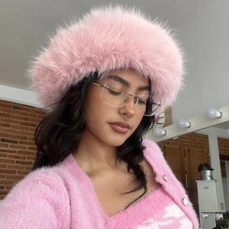 Kasia – Luksusowa czapka z futerkiem