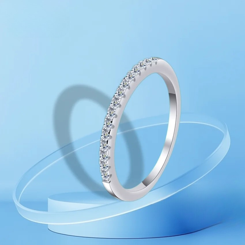 Katarzyna – Pierścionek zaręczynowy z moissanitem