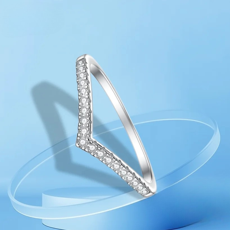 Katarzyna – Pierścionek zaręczynowy z moissanitem