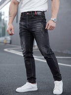 Mateusz – Eleganckie jeansy na każdą okazję